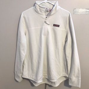 Vineyard vines Pull over